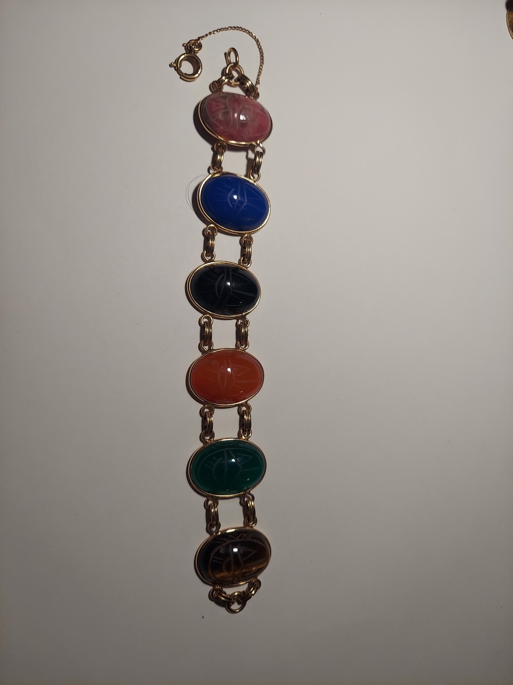 Vintage 1950s 12K GF Carved Gemstone Scarab Bracelet Egyptian Revival 7.5"